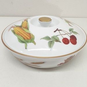 Royal Worcester Evesham Gold Round Covered Round Entree Casserole 8 1/4